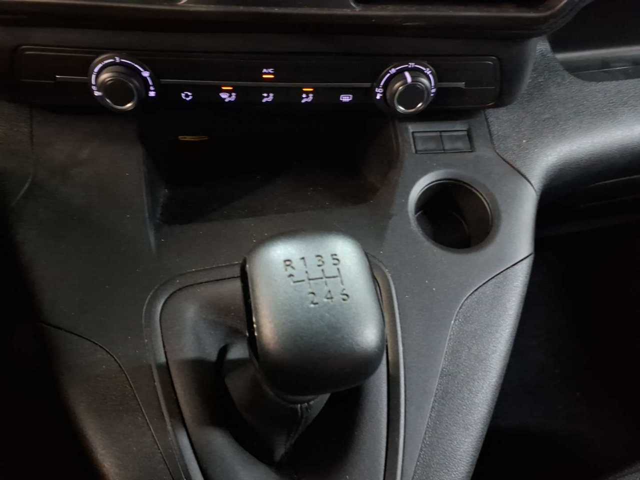 Opel Combo Life 1.2 Turbo Start/Stop Edition 10