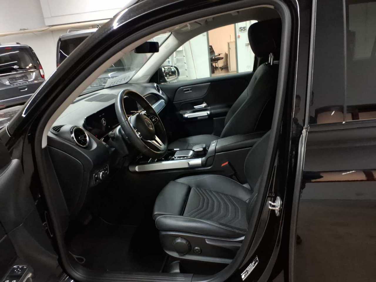 Mercedes-Benz GLB 200 d 8G-DCT Progressive 7