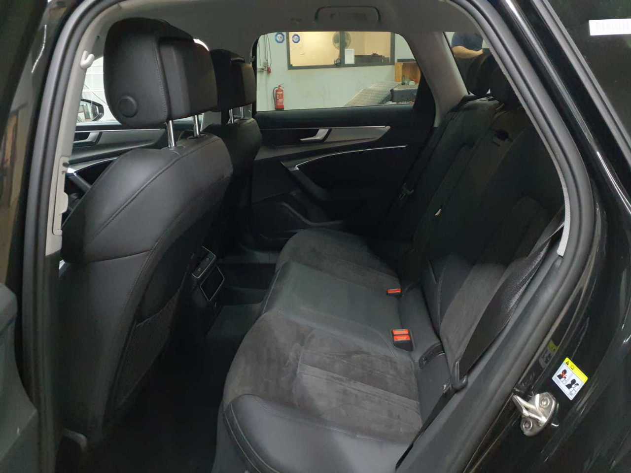 Audi A6 Avant 50 TDI quattro tiptronic design 13
