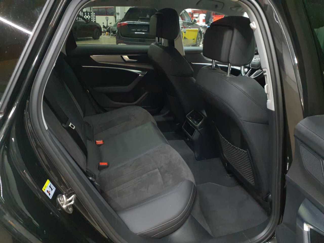 Audi A6 Avant 50 TDI quattro tiptronic design 14