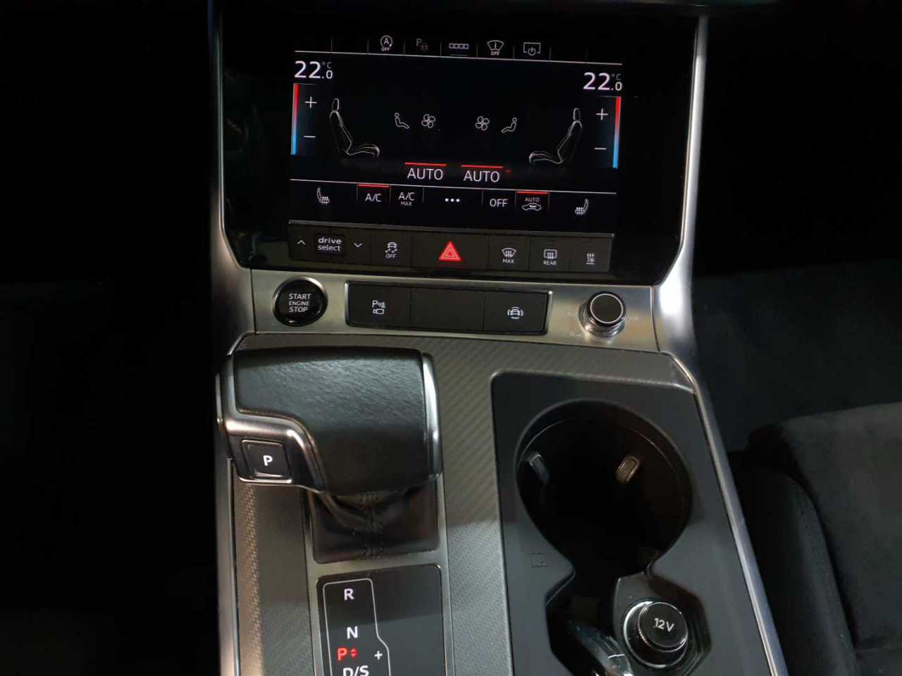 Audi A6 Avant 50 TDI quattro tiptronic design 10