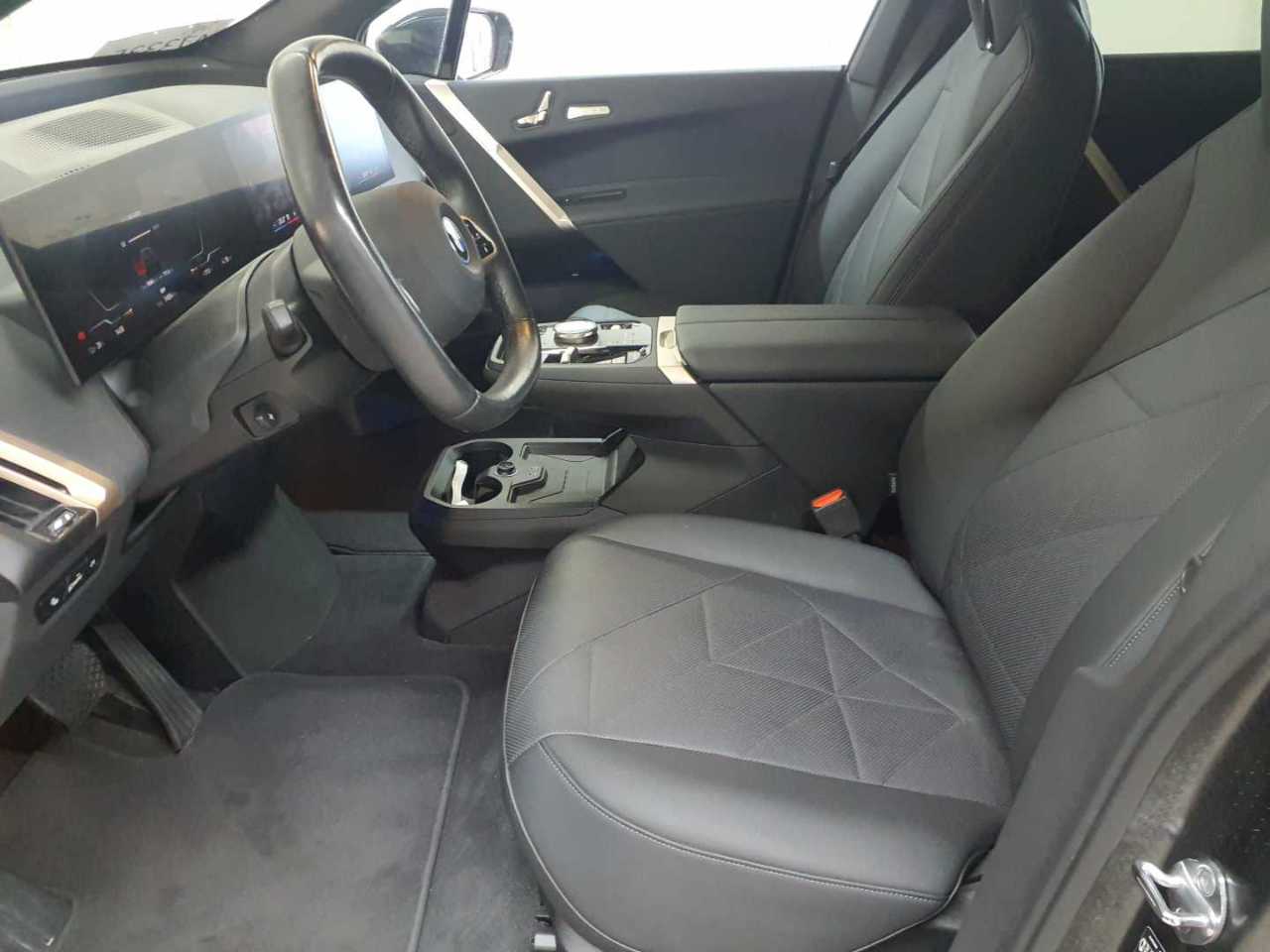 Bmw iX xDrive40 8