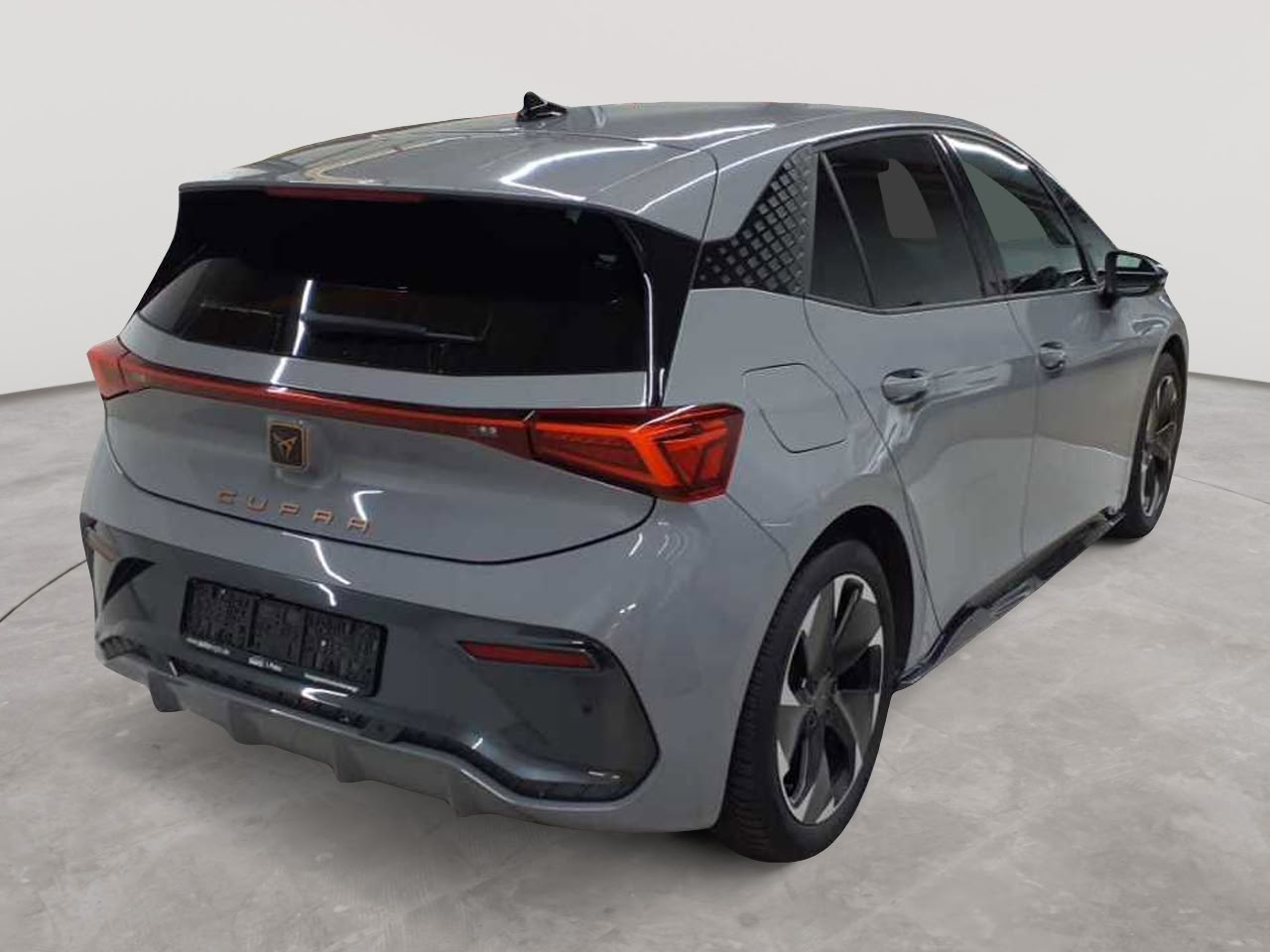 Cupra Born 170kW/77kWh 4