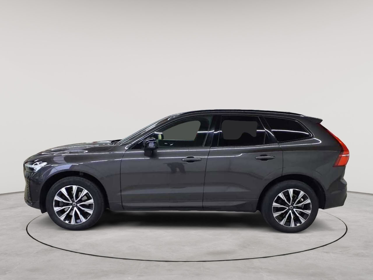 Volvo XC60 B4 D AWD Plus Dark 6