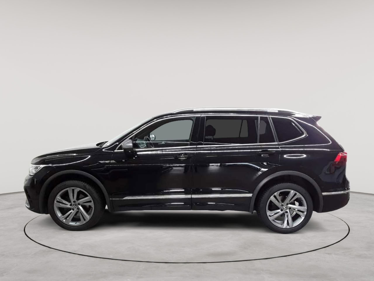 Volkswagen Tiguan Allspace 2.0 TDI SCR 4Motion DSG R-Line 6