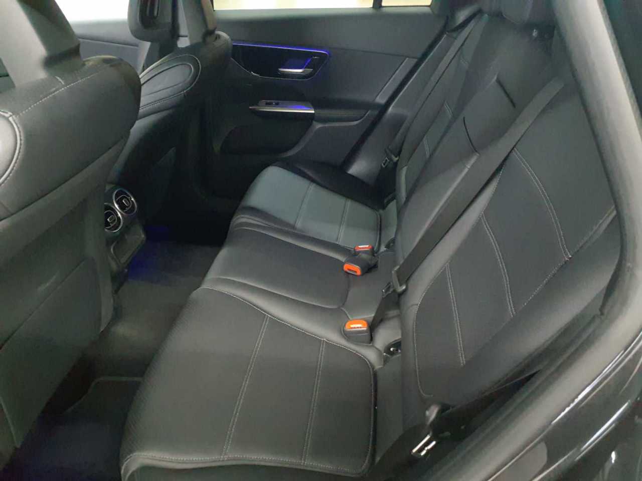 Mercedes-Benz GLC 220 d 4Matic 9G-TRONIC Avantgarde Advanced 13