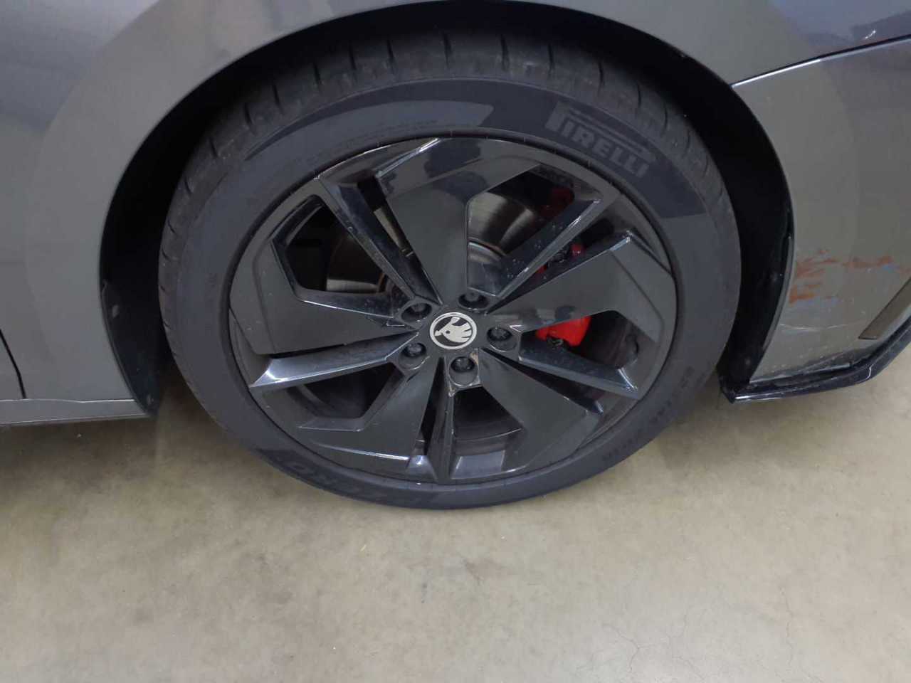 Skoda Octavia Combi 2.0 TDI DSG RS 17