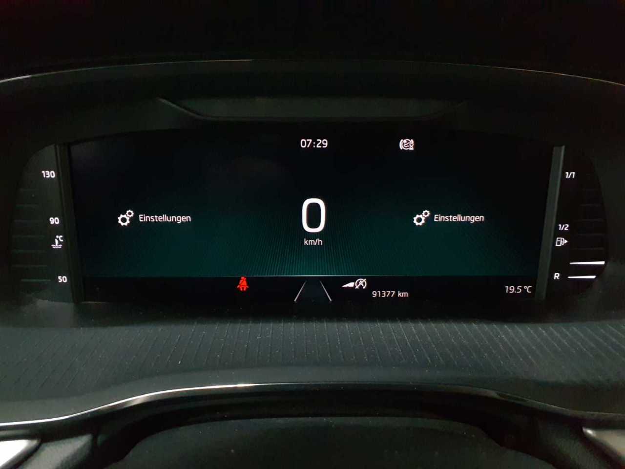 Skoda Octavia Combi 2.0 TDI Style 11