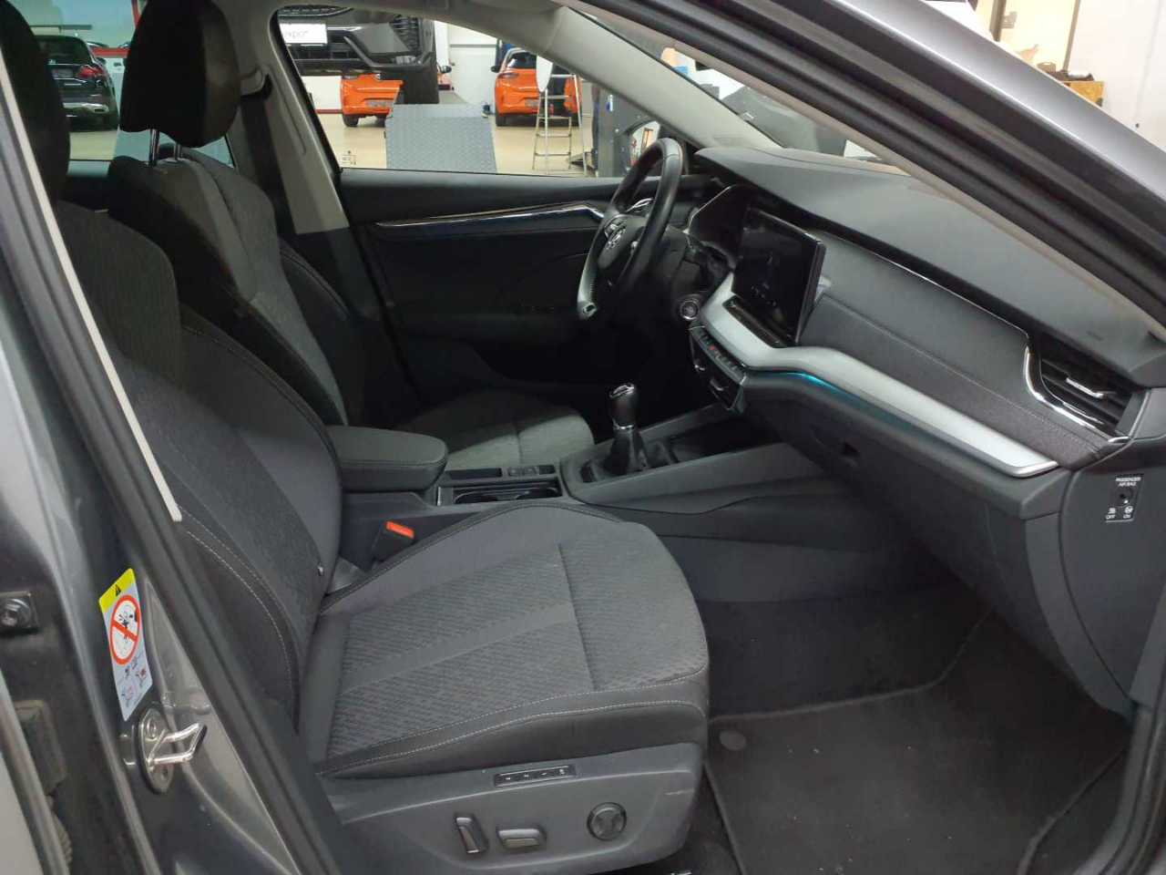 Skoda Octavia Combi 2.0 TDI Style 8