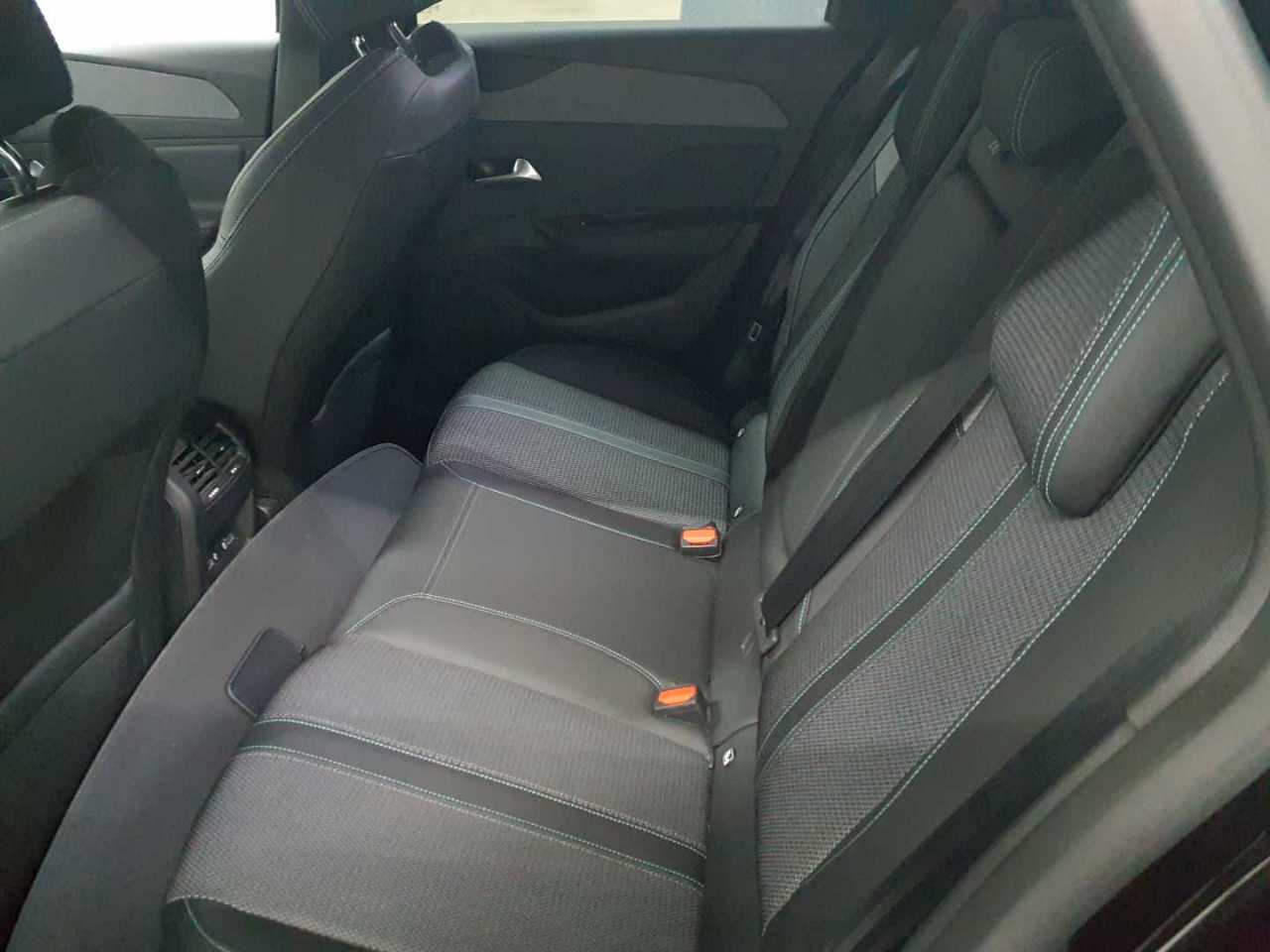Peugeot 308 SW BlueHDi 130 EAT8 Allure Pack 13