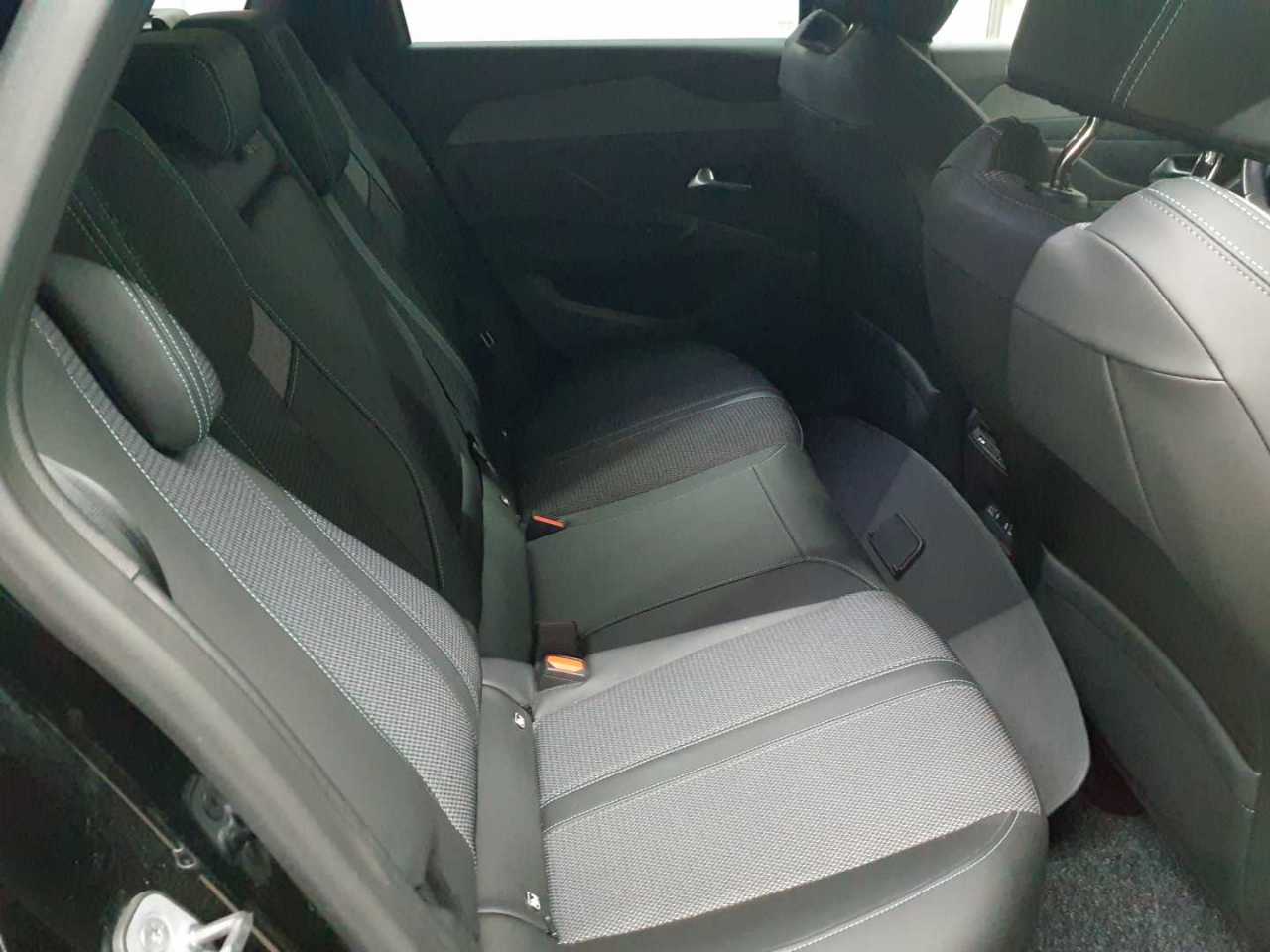 Peugeot 308 SW BlueHDi 130 EAT8 Allure Pack 14