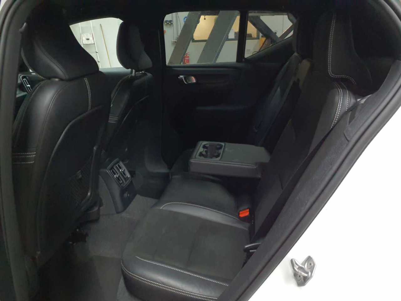 Volvo XC40 T4 Recharge DKG RDesign 13