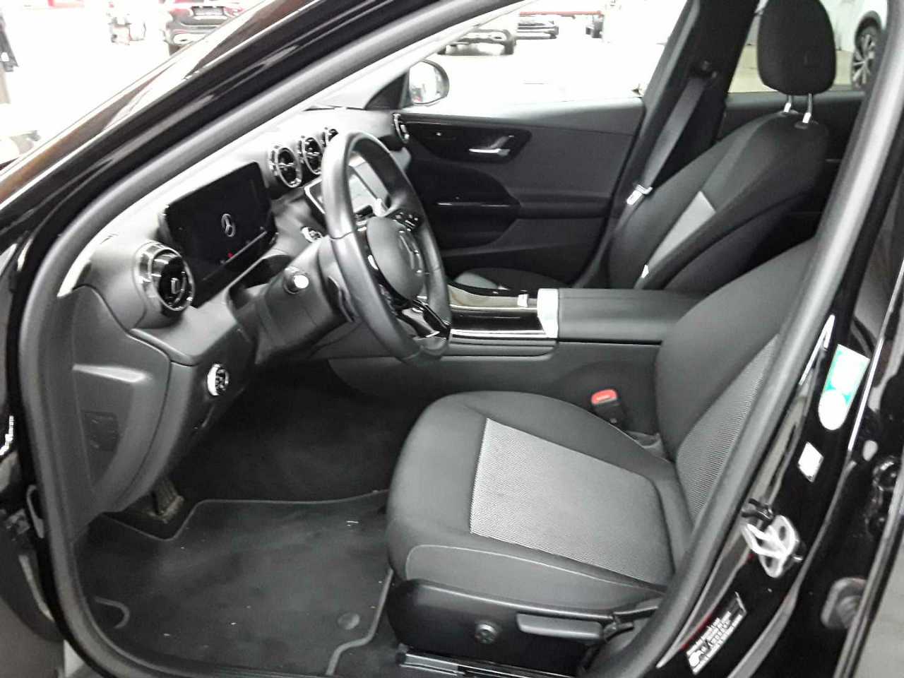 Mercedes-Benz C 200 d T 9G-TRONIC 7