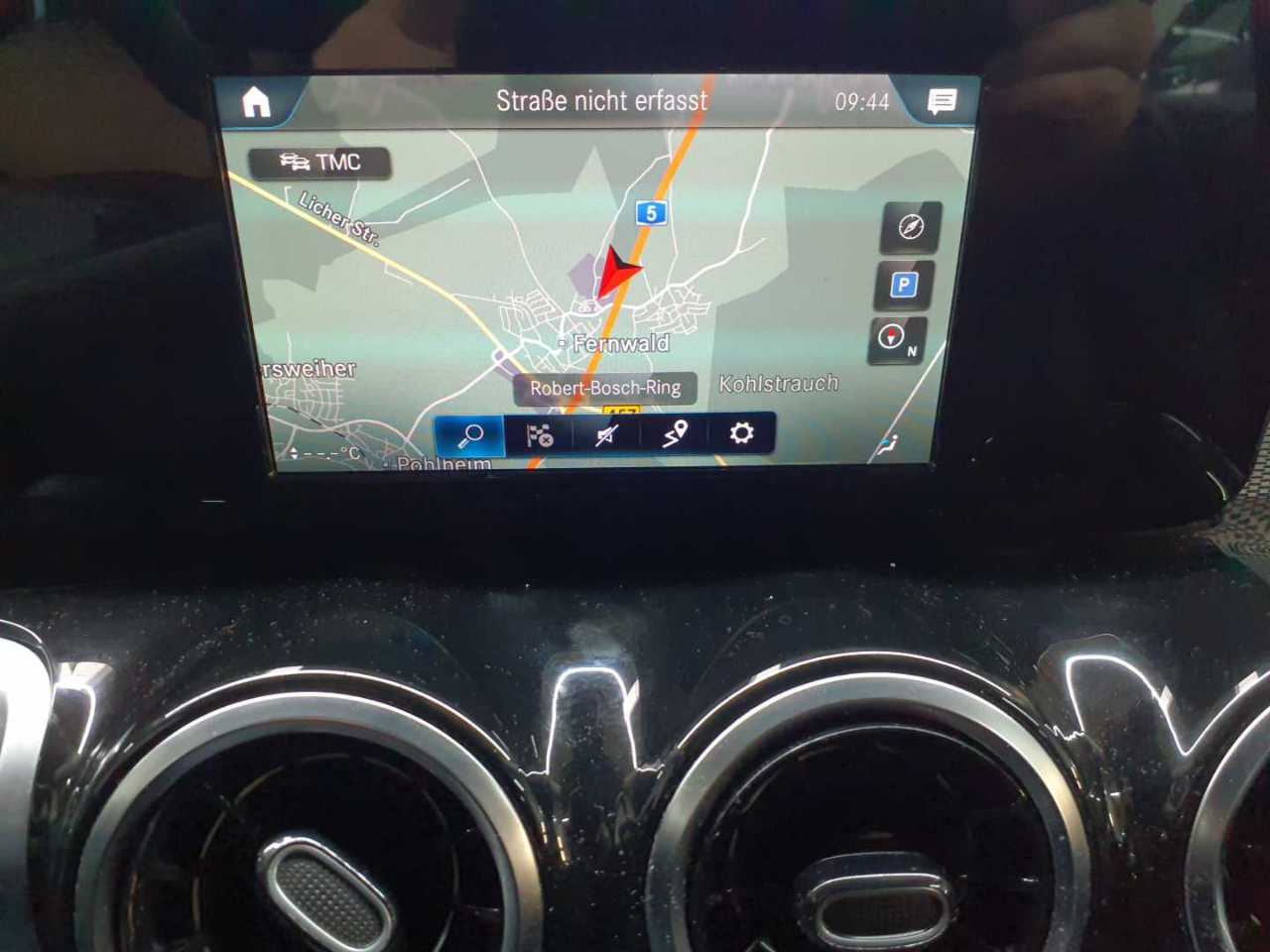 Mercedes-Benz GLB 220 d 4Matic 8G-DCT Style 12