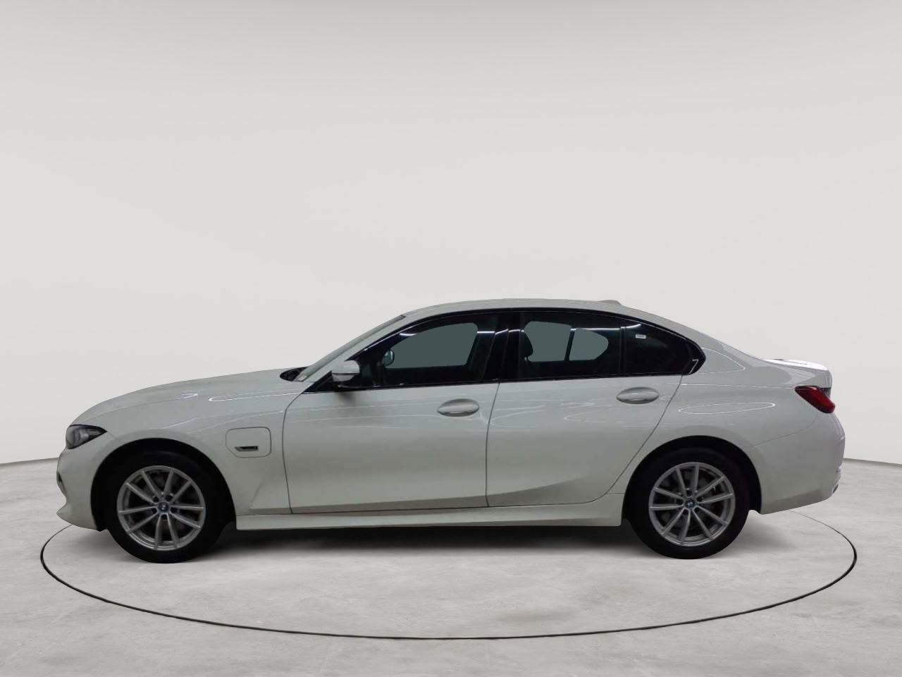 Bmw 320e Aut. 6