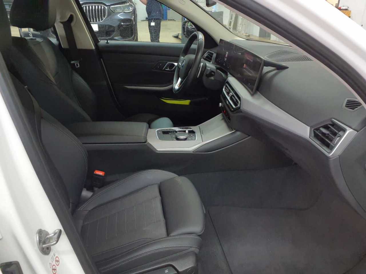 Bmw 320e Aut. 8