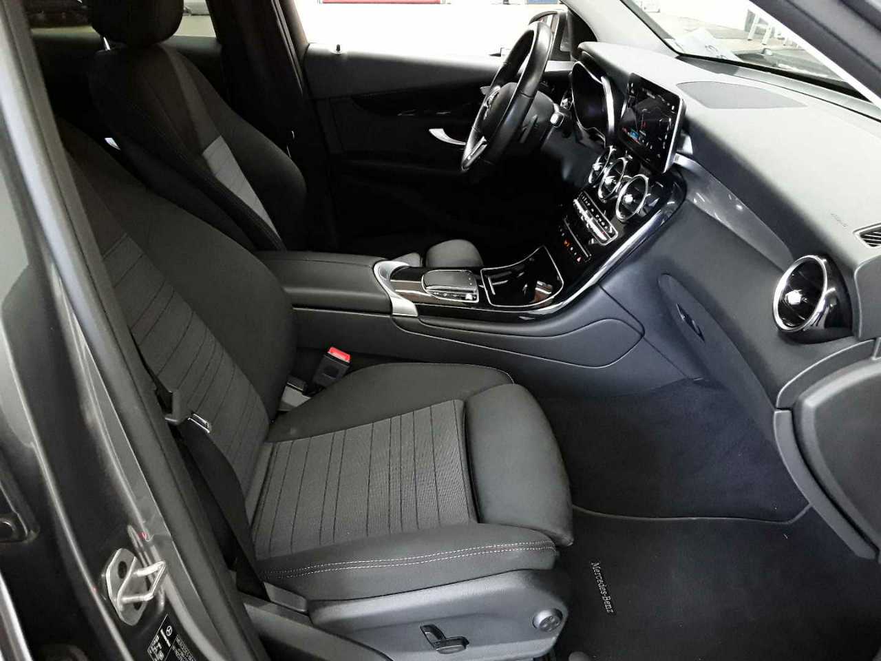 Mercedes-Benz GLC 220 d 4Matic 9G-TRONIC 8