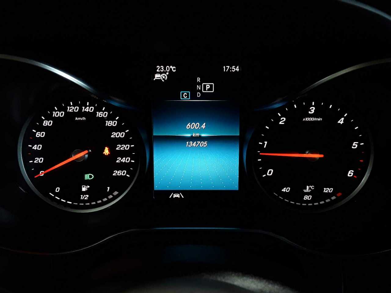 Mercedes-Benz GLC 220 d 4Matic 9G-TRONIC 11