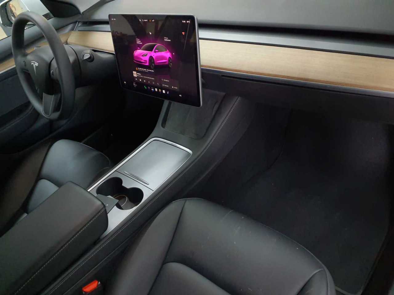 Tesla Model 3 RWD Hinterradantrieb 9