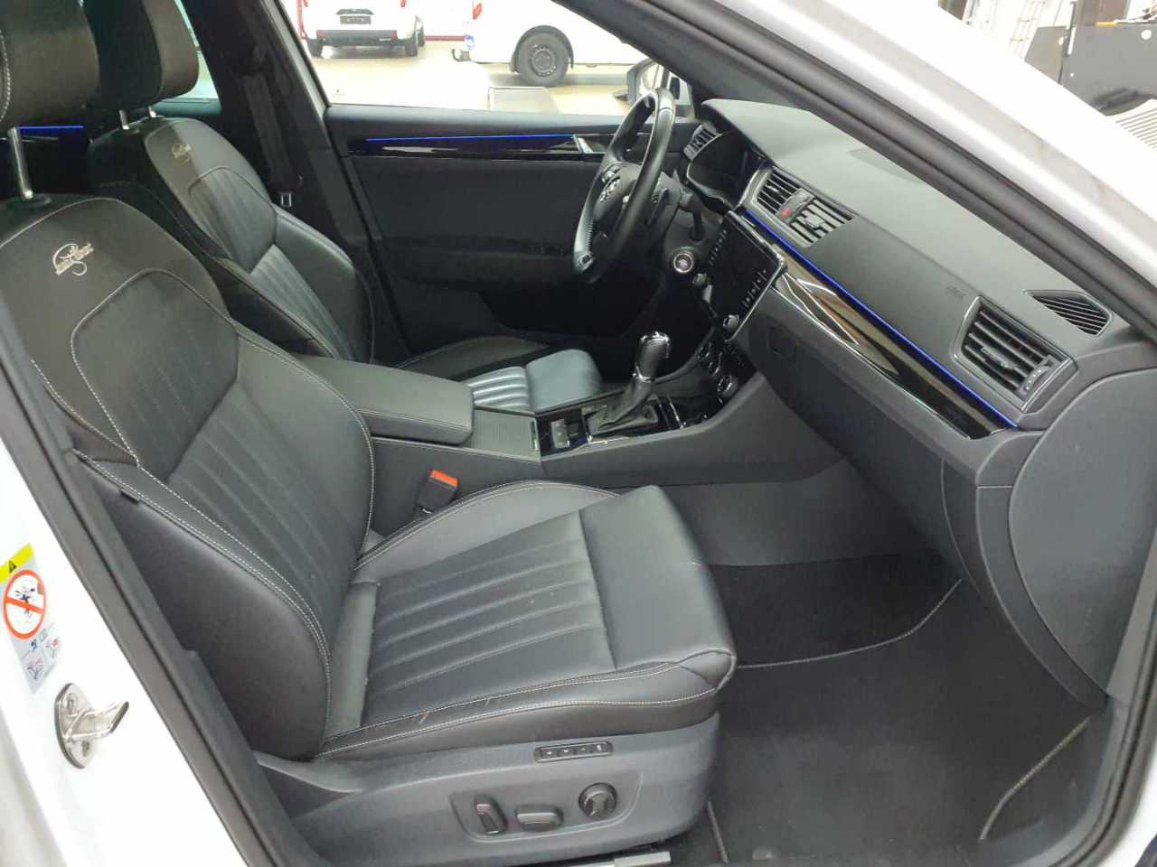 Skoda Superb Combi 2.0 TDI DSG L&K 7