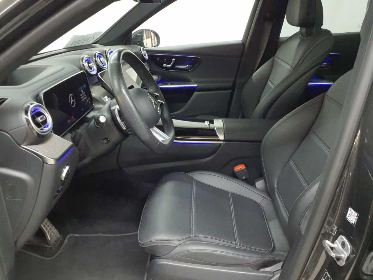 Mercedes-Benz GLC 300 d 4Matic 9G-TRONIC AMG Line Advanced 8