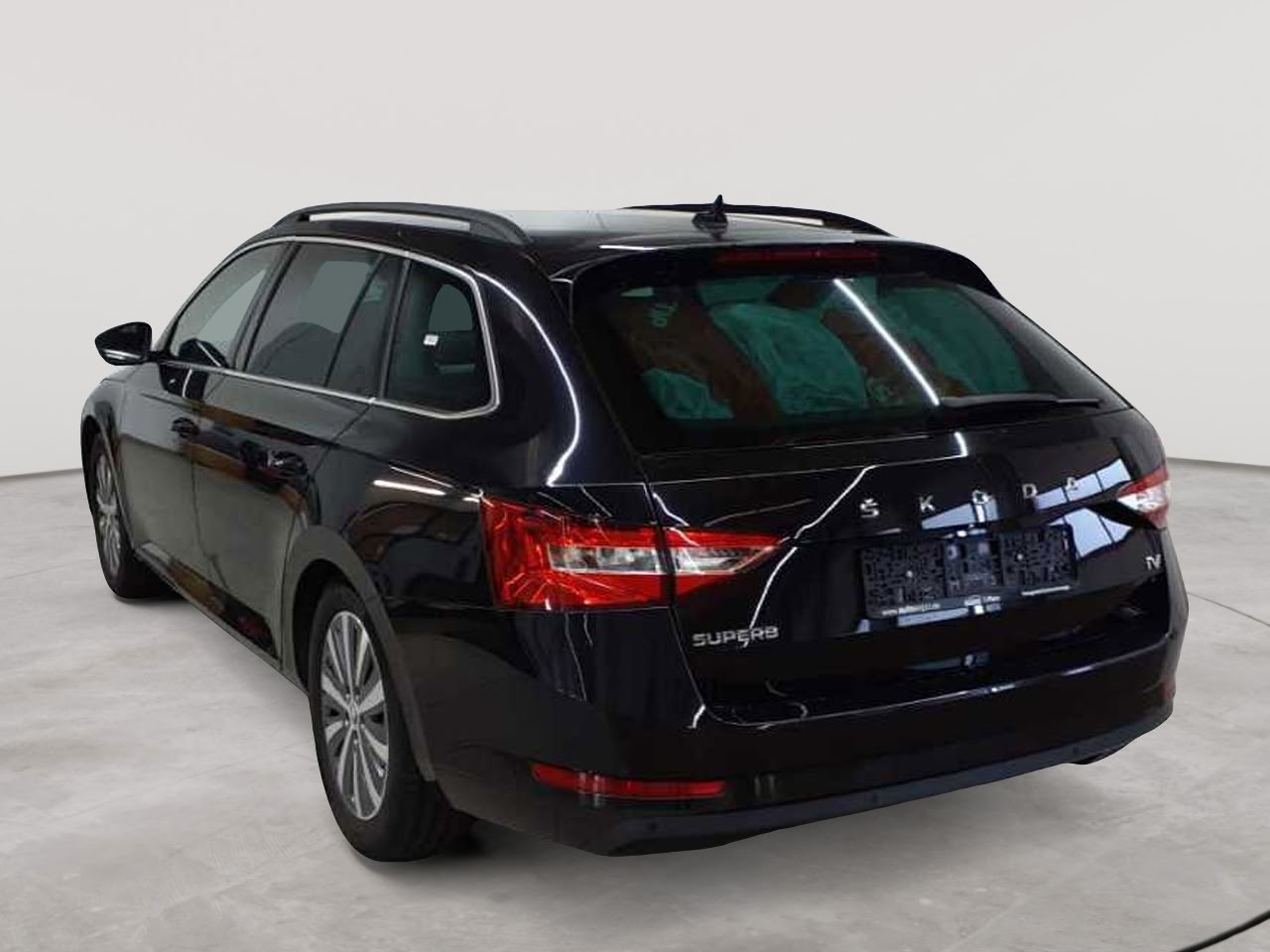 Skoda Superb Combi 1.4 TSI iV DSG Ambition 5