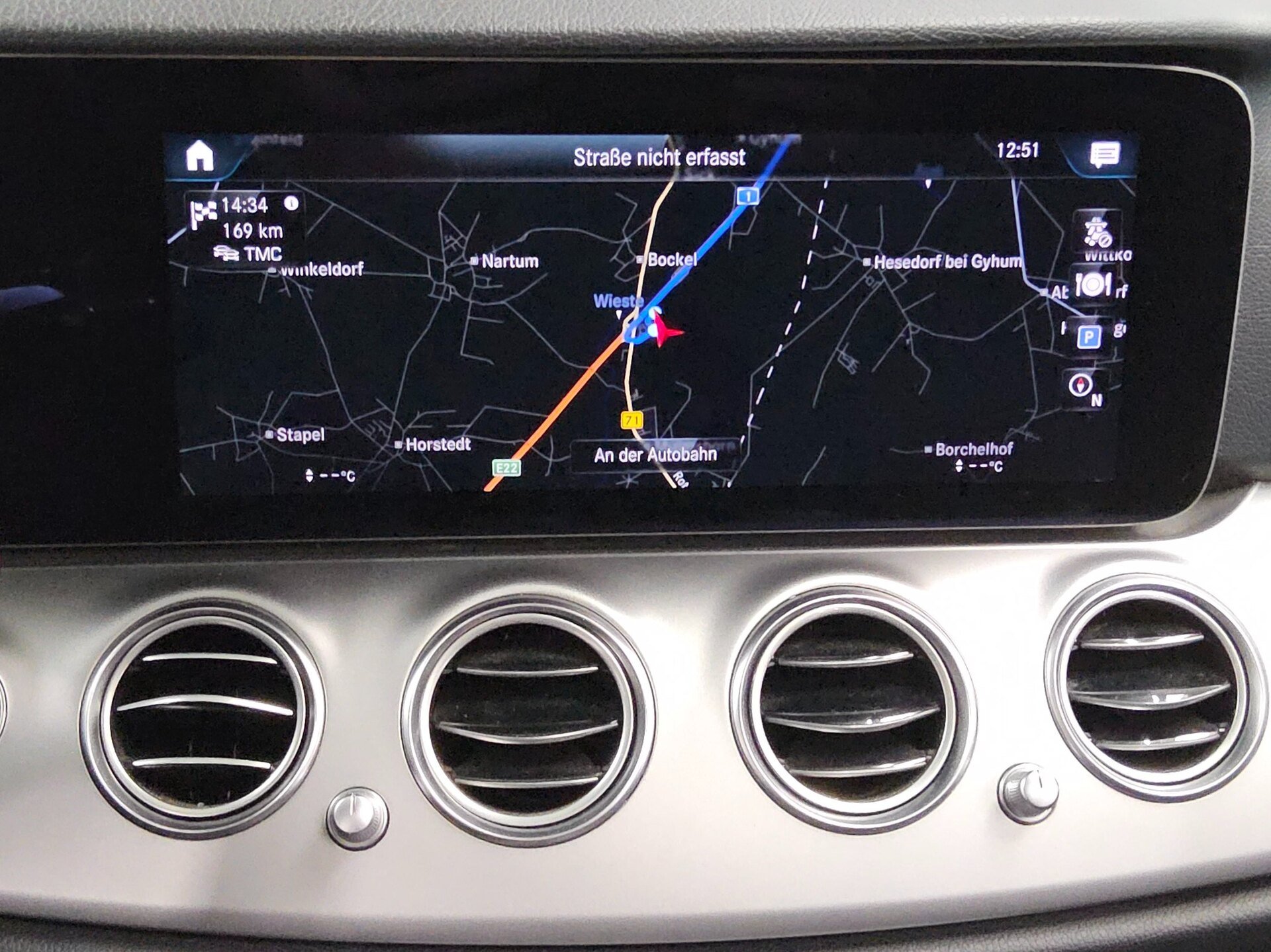 Mercedes-Benz E 300 T de Avantgarde Navi Widescreen Pano AHK 7