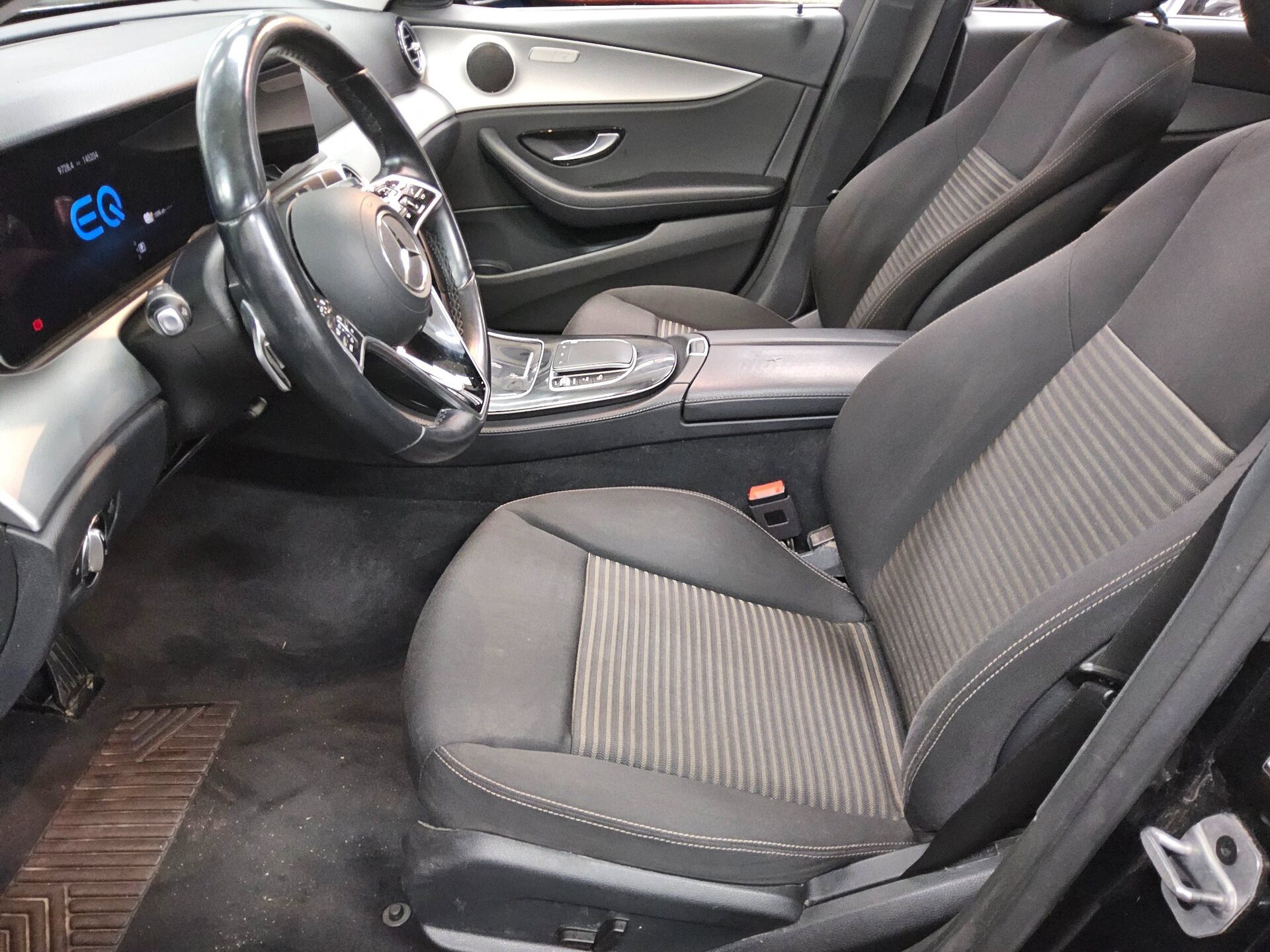 Mercedes-Benz E 300 T de Avantgarde Navi Widescreen Pano AHK 9