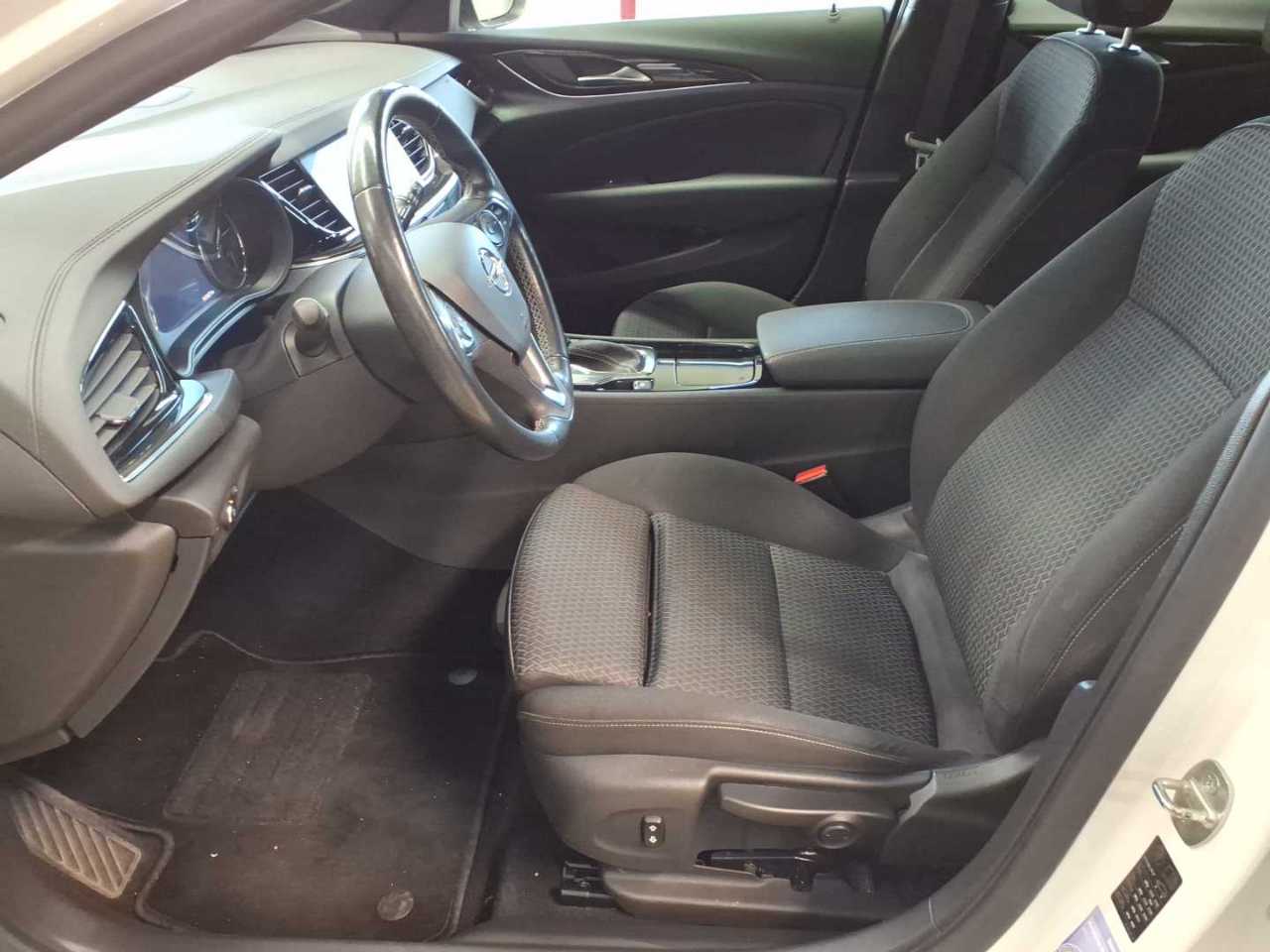 Opel Insignia Sports Tourer 1.5 Diesel Automatik Business 7