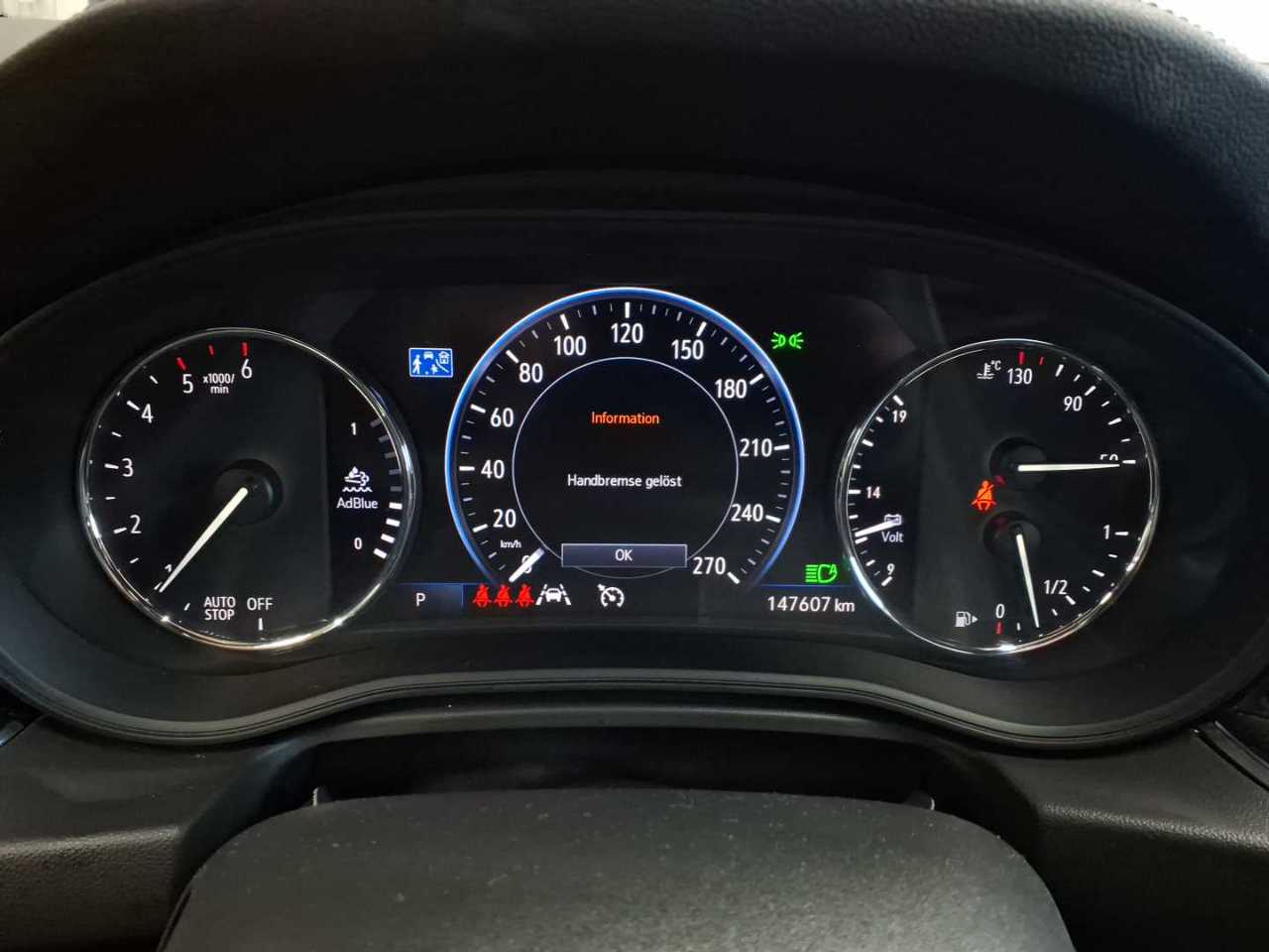 Opel Insignia Sports Tourer 1.5 Diesel Automatik Business 11