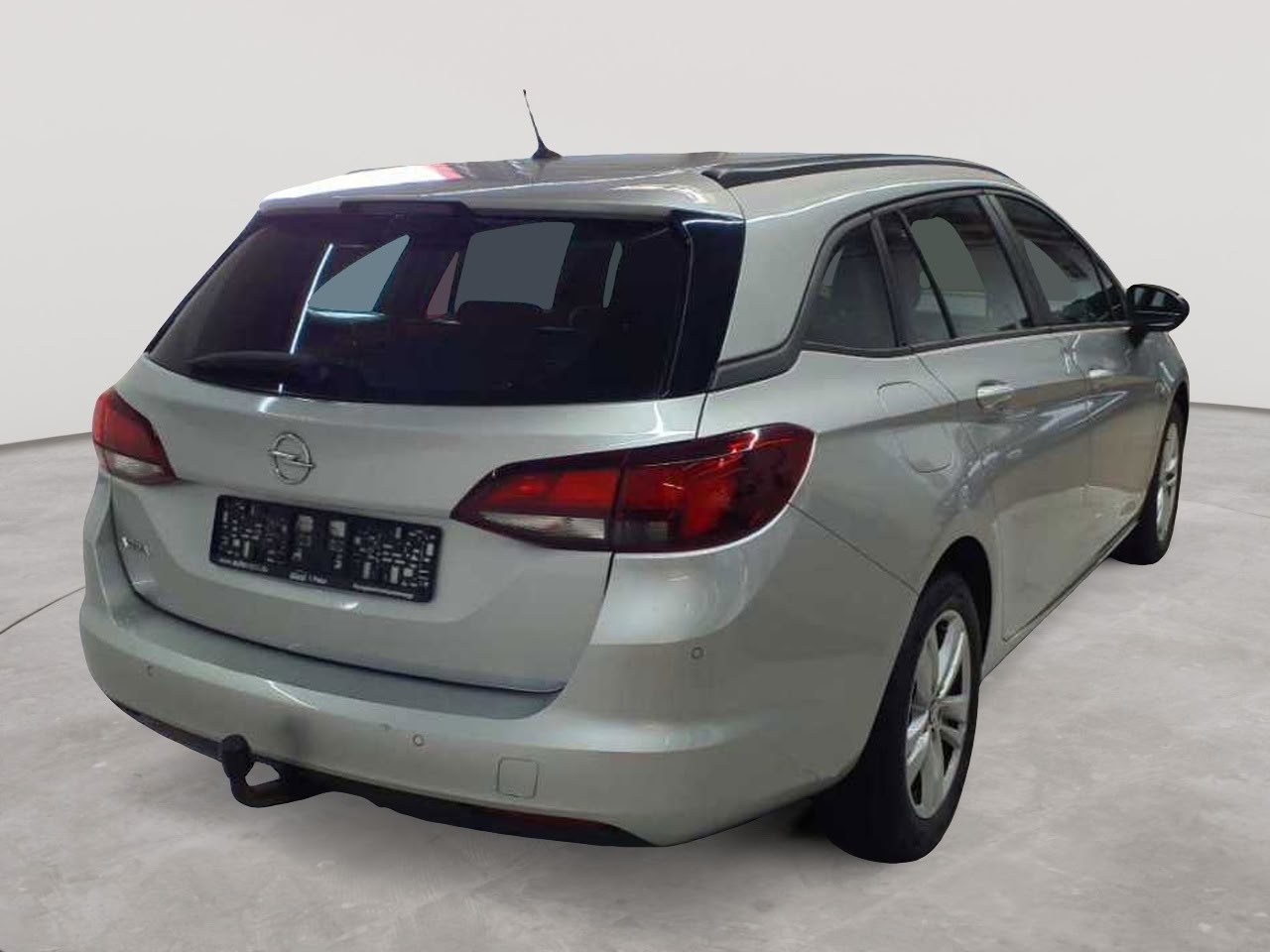 Opel Astra 1.5 D Start/Stop Sports Tourer Edition 4