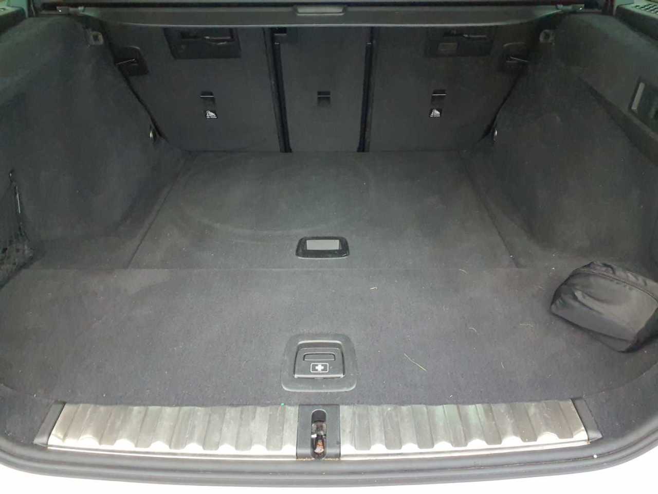 BMW 330d Touring Aut. 15