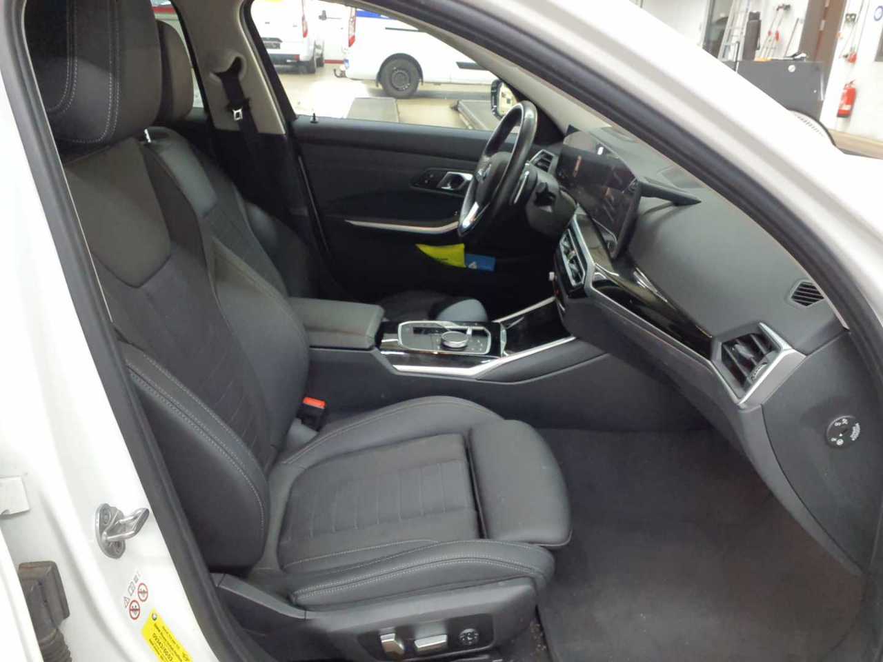 BMW 330d Touring Aut. 7