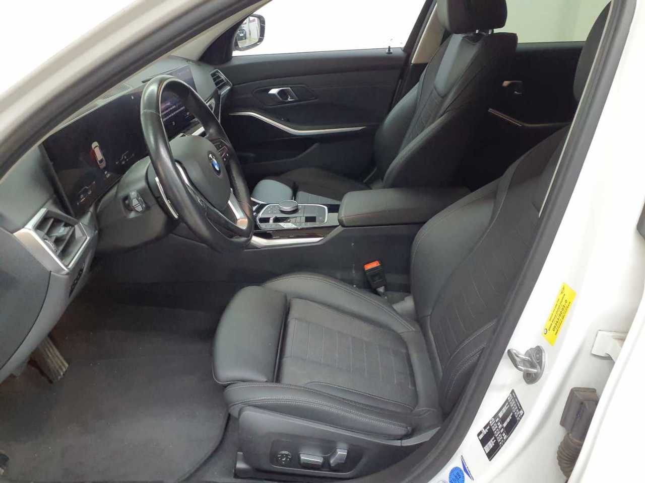 BMW 330d Touring Aut. 8