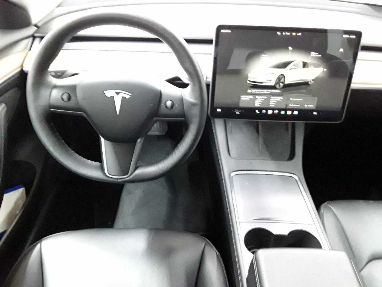 Tesla Model 3 RWD Hinterradantrieb 10
