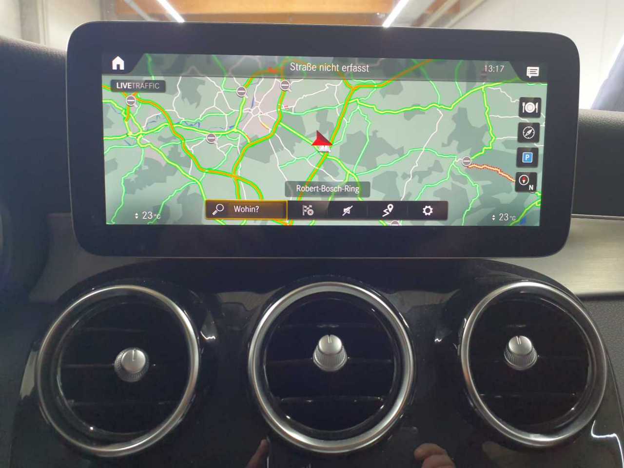 Mercedes-Benz GLC 300 de 4Matic 9G-TRONIC 12