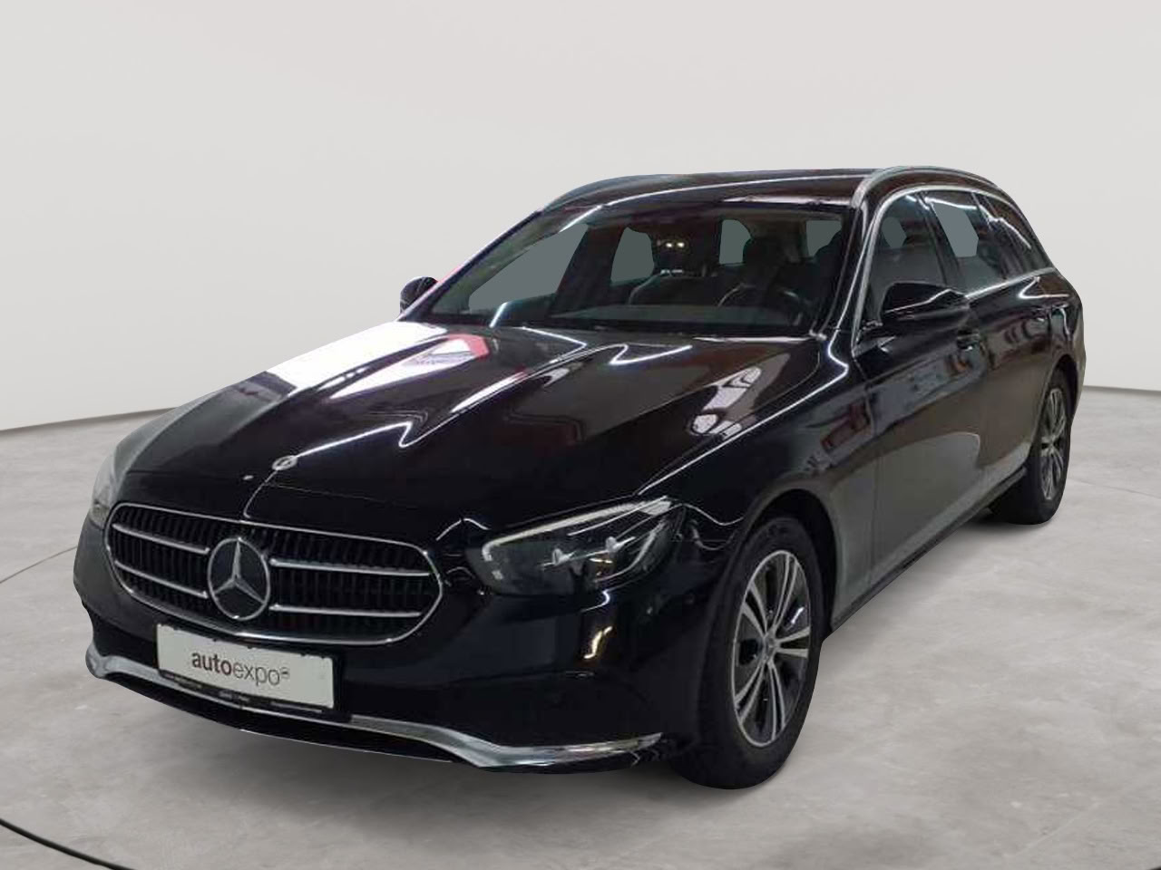 Mercedes-Benz E 220 d 4Matic T 9G-TRONIC Avantgarde 2