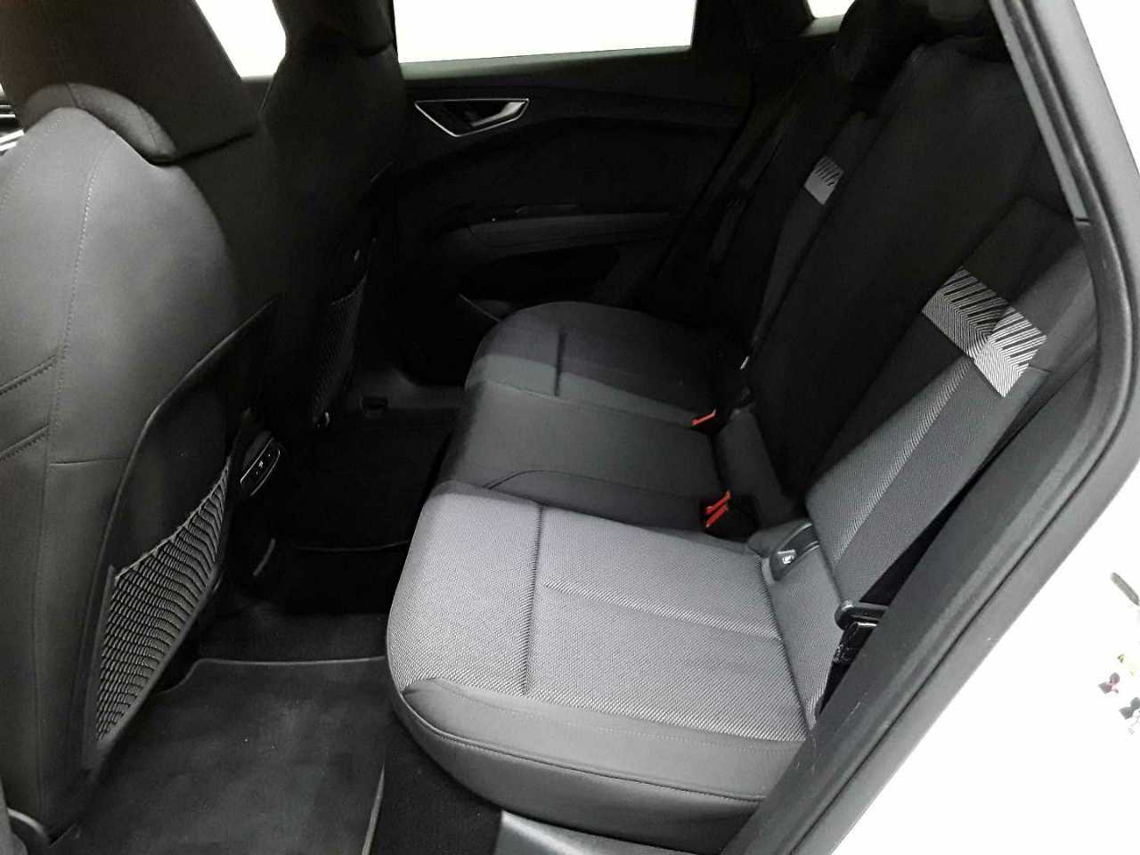 Audi Q4 e-tron 40 Sportback 13