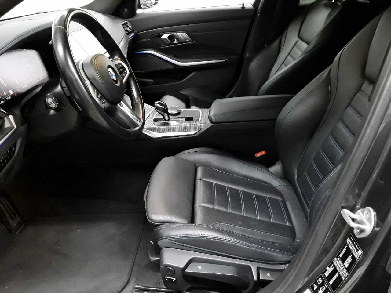 BMW 320d Touring xDrive Aut. M Sport 7