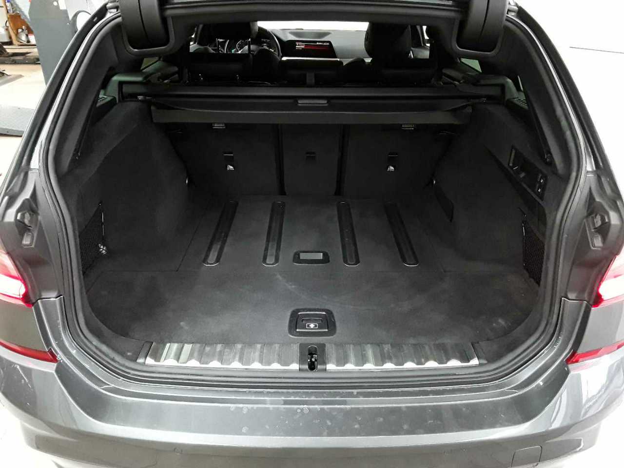BMW 320d Touring xDrive Aut. M Sport 15