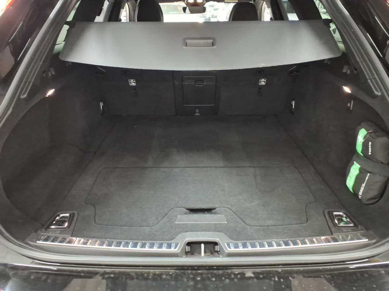 Volvo V90 B5 B Ultimate Dark 16