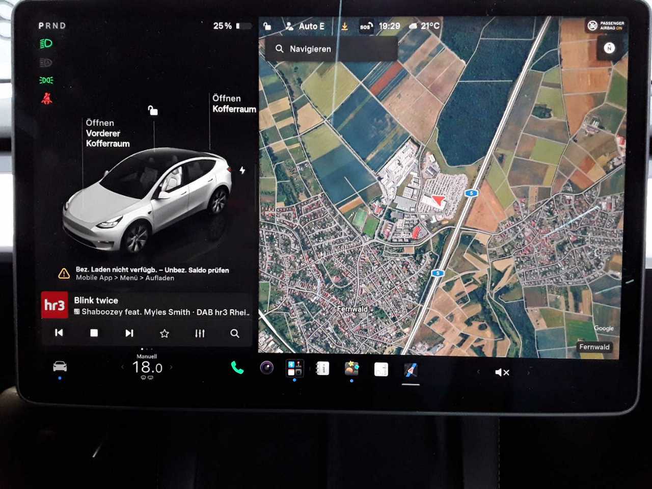 Tesla Model Y Long Range Dual Motor AWD 12