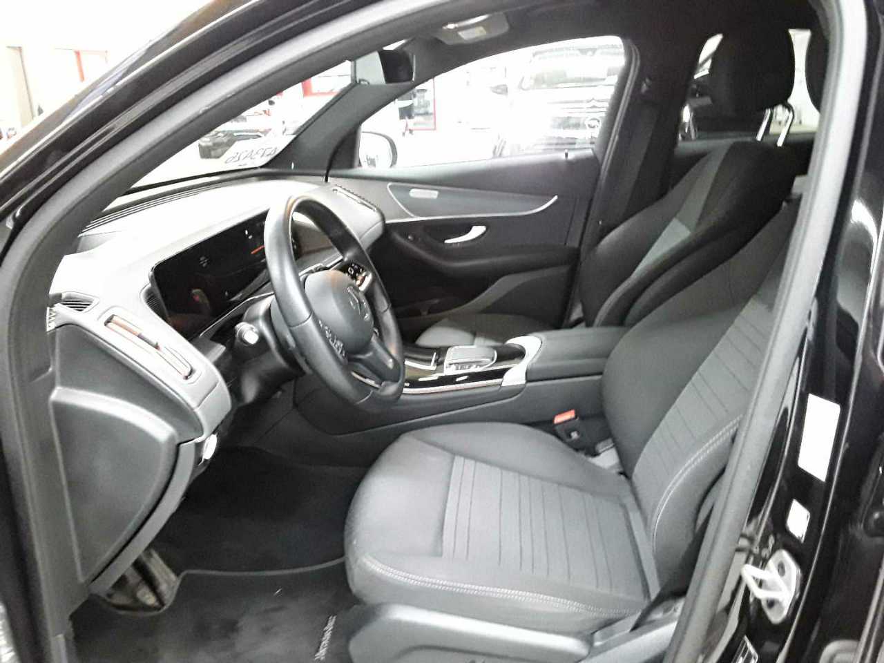 Mercedes-Benz EQC 400 4Matic 7