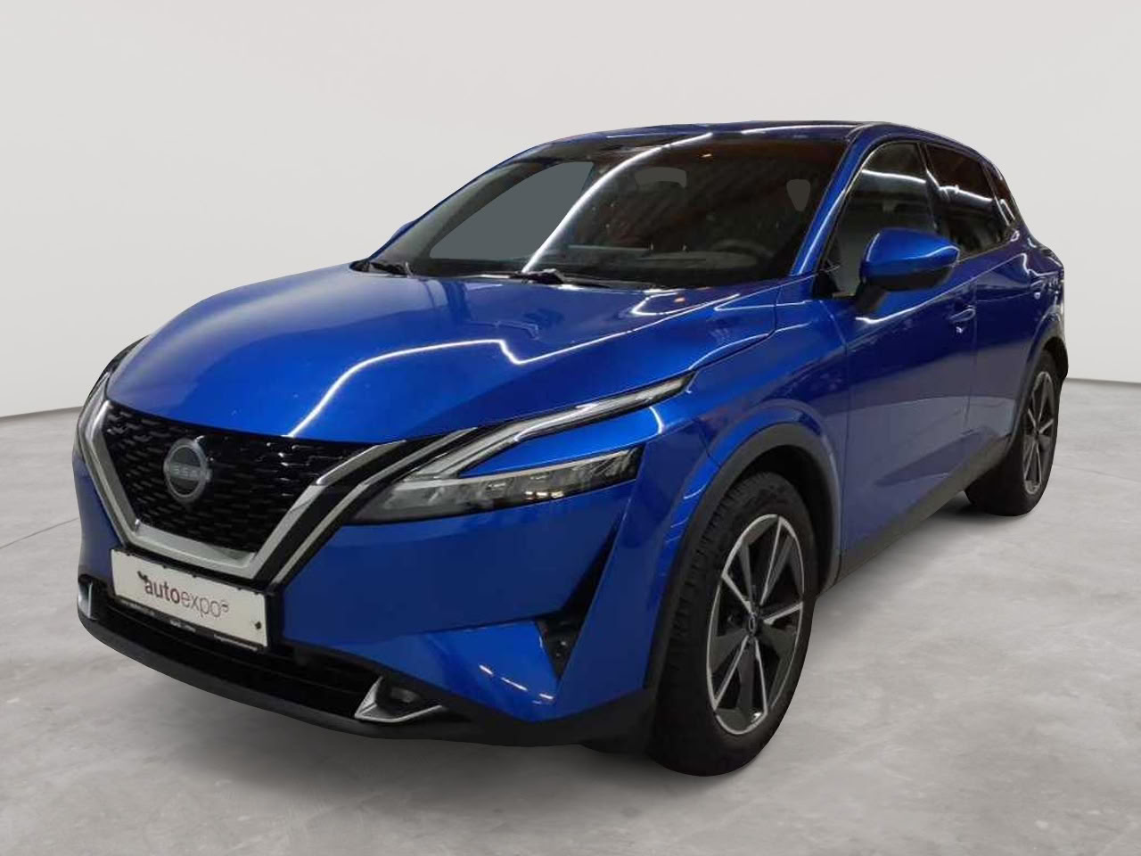 Nissan Qashqai 1.3 DIG-T 4x4 MHEV Xtronic Tekna 2