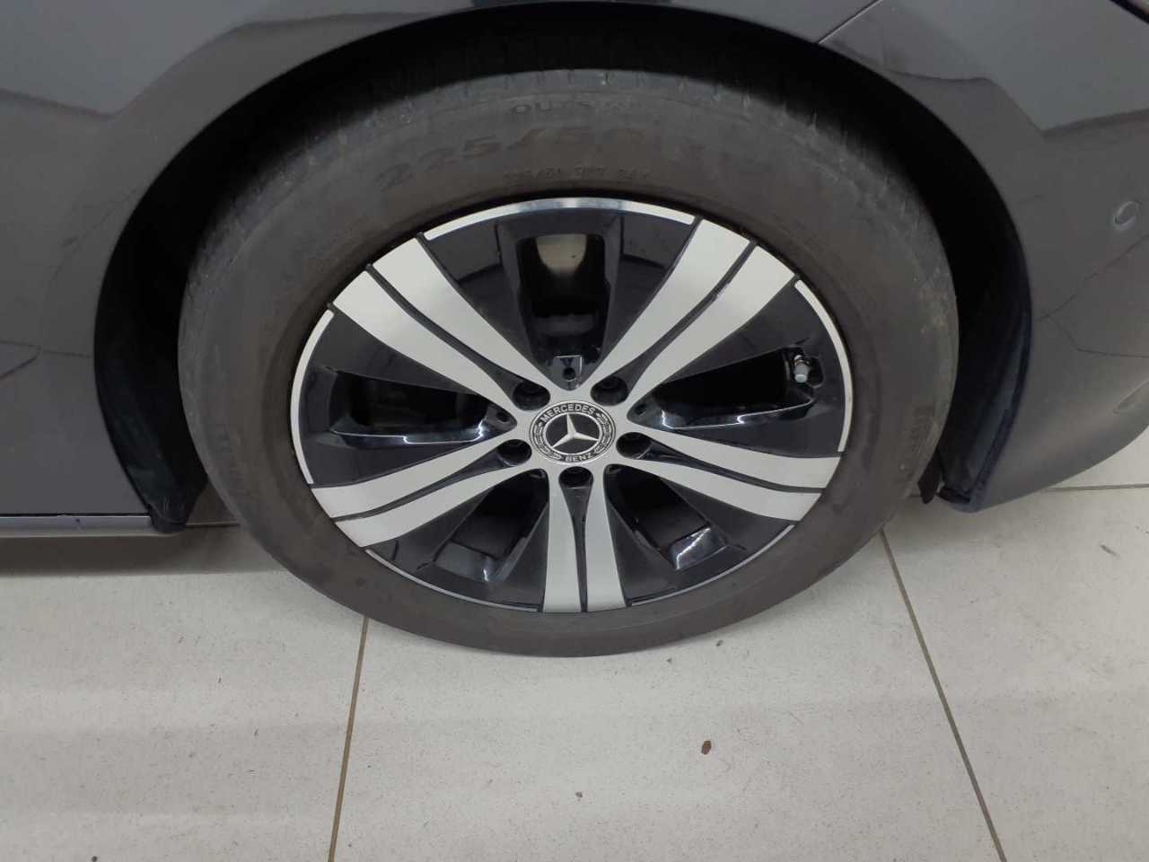 Mercedes-Benz C 220 d T 9G-TRONIC Avantgarde 17