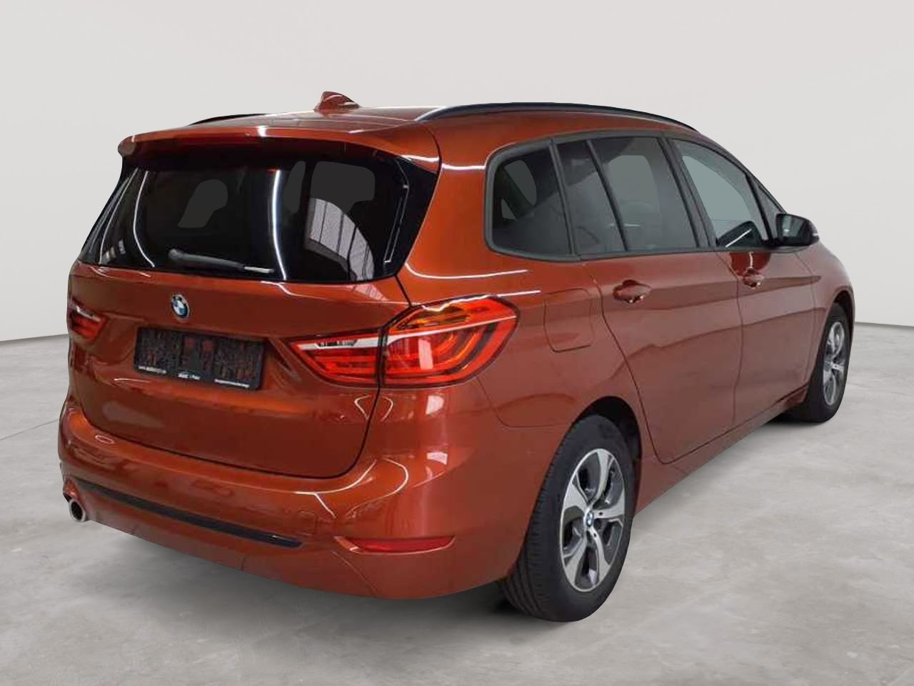 BMW 218i Gran Tourer Sport Line 4