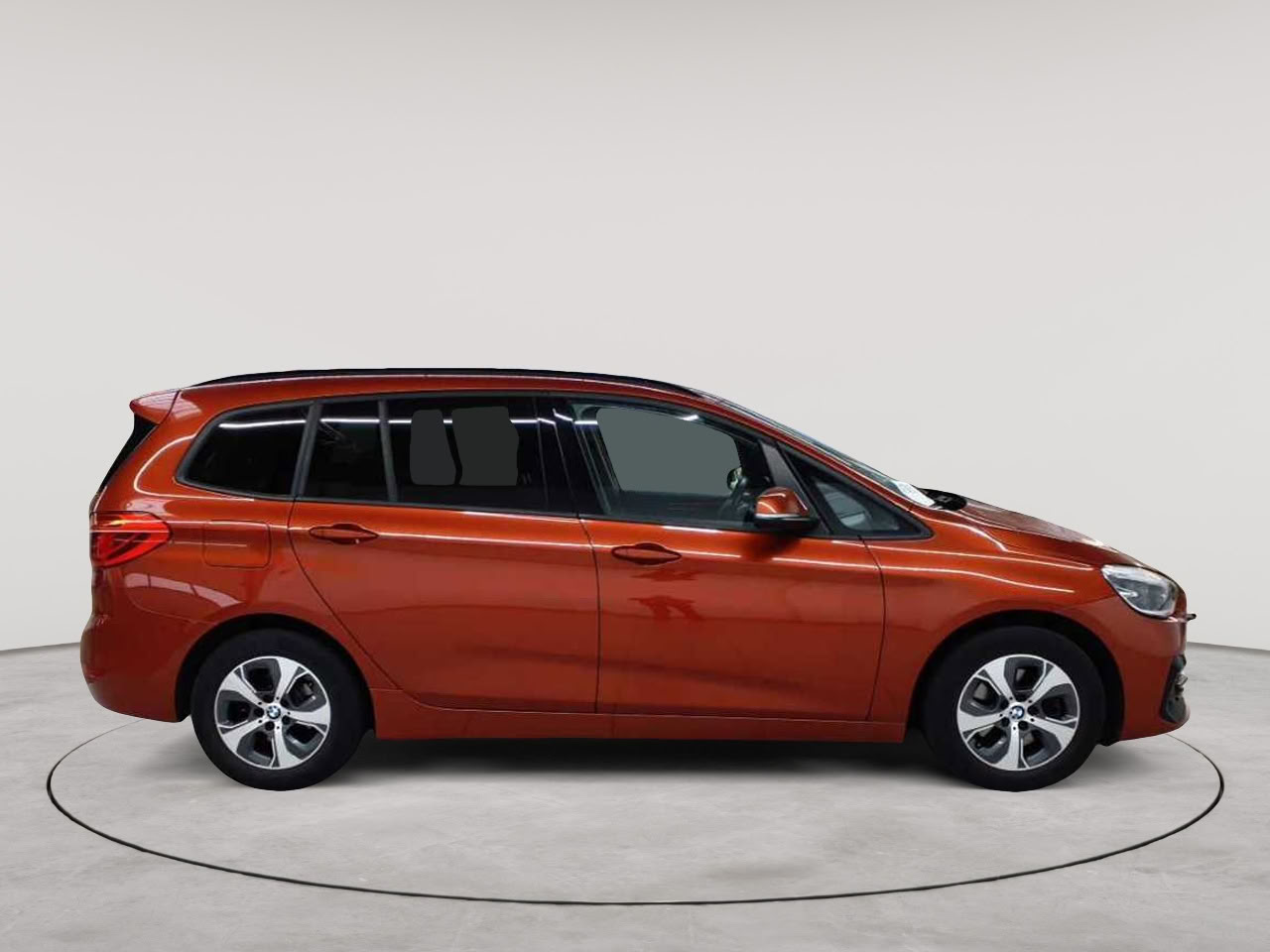BMW 218i Gran Tourer Sport Line 3