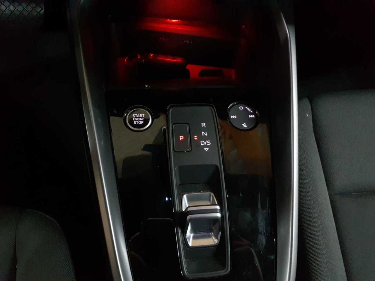 Audi A3 40 TDI Sportback quattro S tronic advanced 10