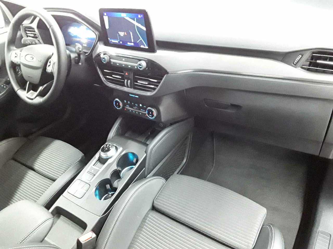 Ford Kuga 2.0 EcoBlue Aut. TITANIUM X 9