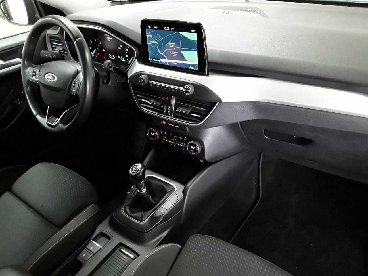 Ford Focus Turnier 1.5 EcoBlue Start-Stopp-System COOL&CONNECT 9